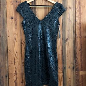 Deep V-neck sequined cocktail dress